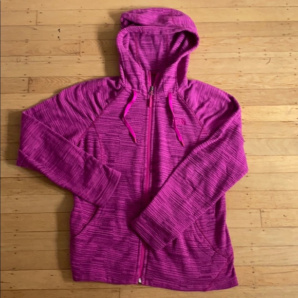 The North Face Tops - The North Face magenta fleece hoodie M/L